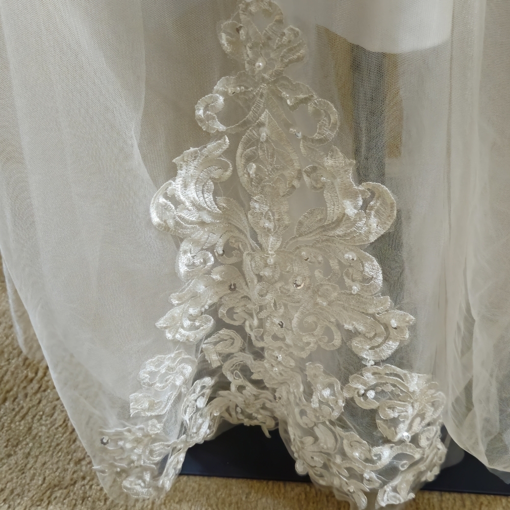Unbranded White Beaded Tulle First Communion/JR Bridemaid/Formal Dress w/Train - Picture 6 of 12